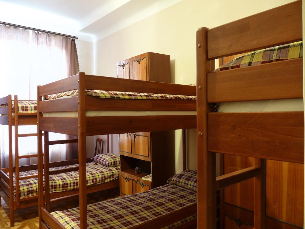 Voyager Hostel Lviv Kamer foto